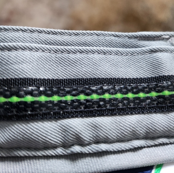 IZOD GOLF pants - Picture 4 of 8